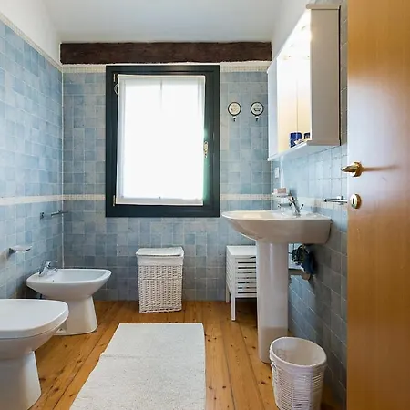 Casetta Alta Apartment Pavia di Udine